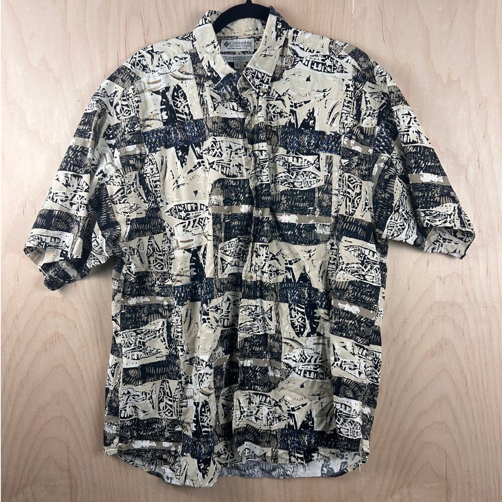 Columbia Sportswear XL Abstract Fish Print Short Sleeve Button Up Shirt